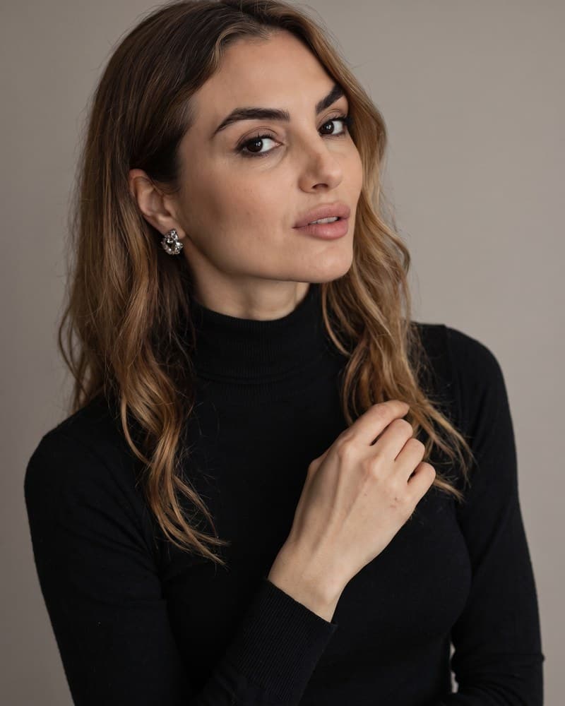 Iraz G. Zeytinli - Senarist & Yazar
